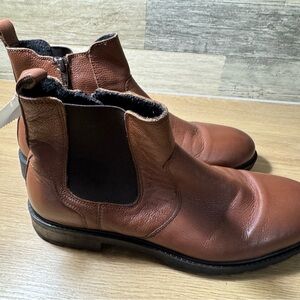 Men's Tan Leather Chelsea Boots